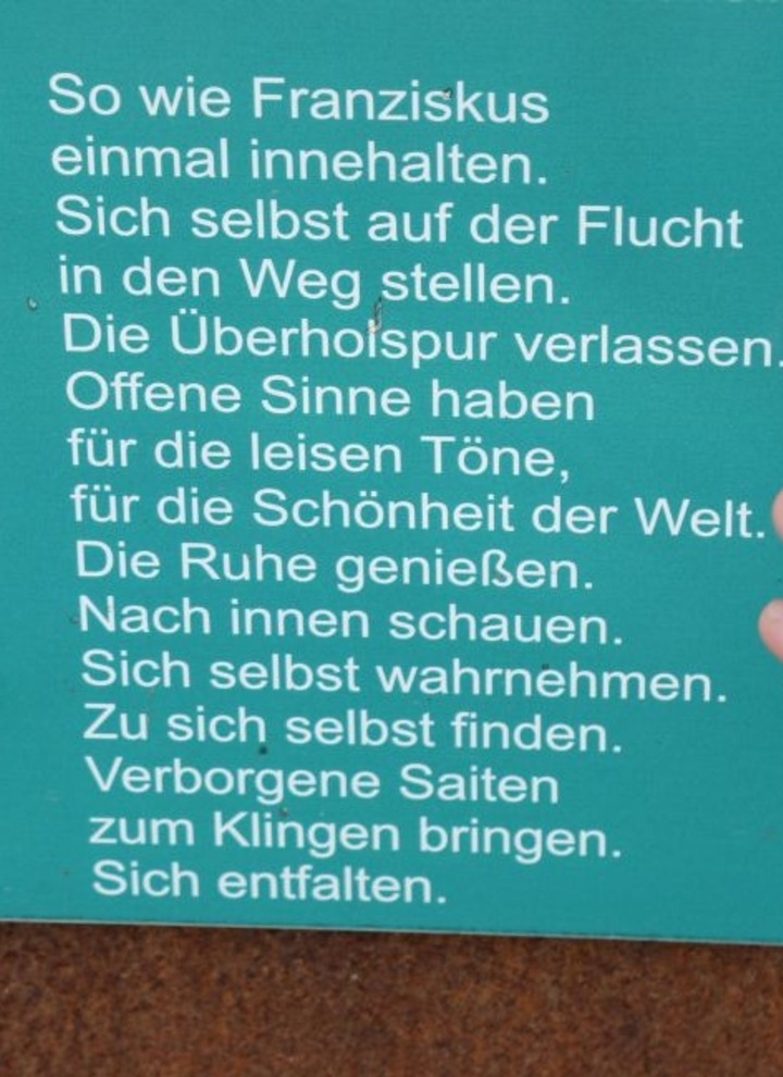 Lesestation am Franziskusweg